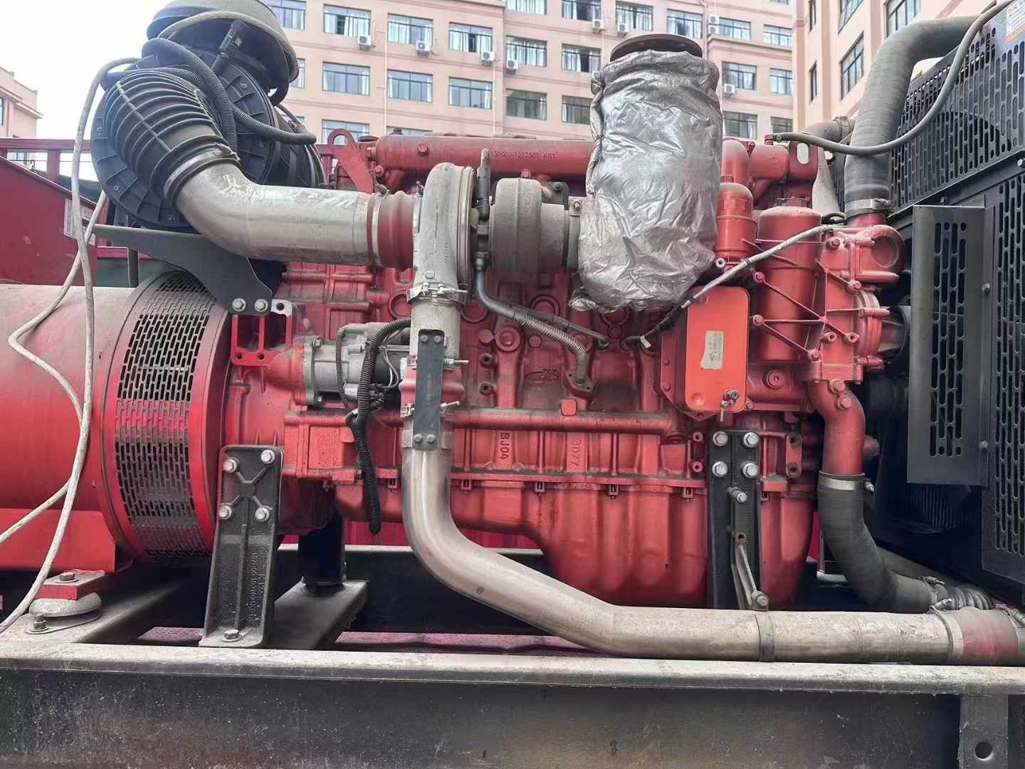 盘县如何选择适合 600kW 柴油发电机组的过载保护器？